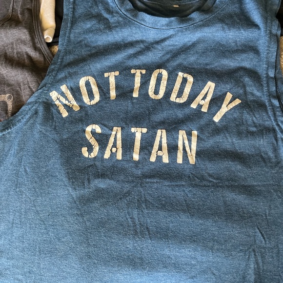 Vintage Graphic Women's Tee’s Collection - Picture 2 of 5